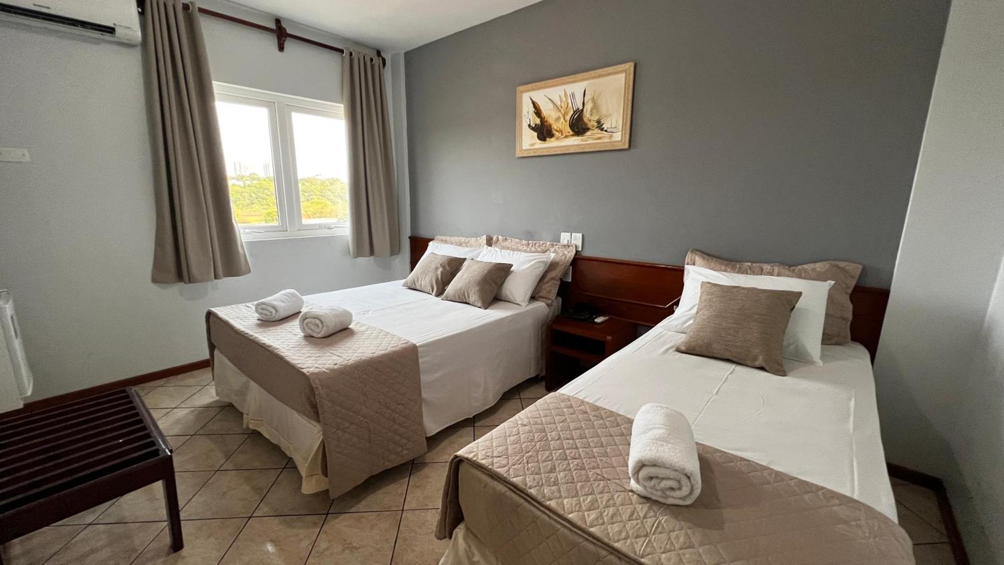 Hotel Portinari Ponte Da Amizade Φοζ ντο Ιγκουασού Εξωτερικό φωτογραφία